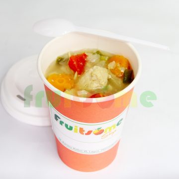 CHICKEN CHUNK SOUP IN A PAPER CUP WITH A LID N1000.00