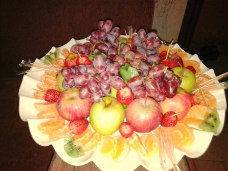 Fruitsome Fruit Platter
