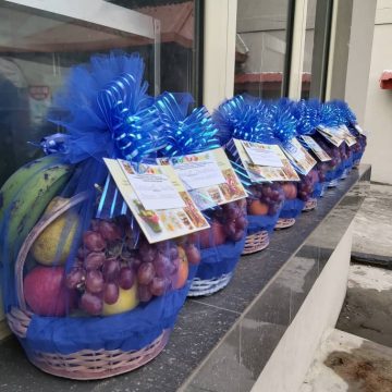 Fruitsome nude Mini Fruit baskets
